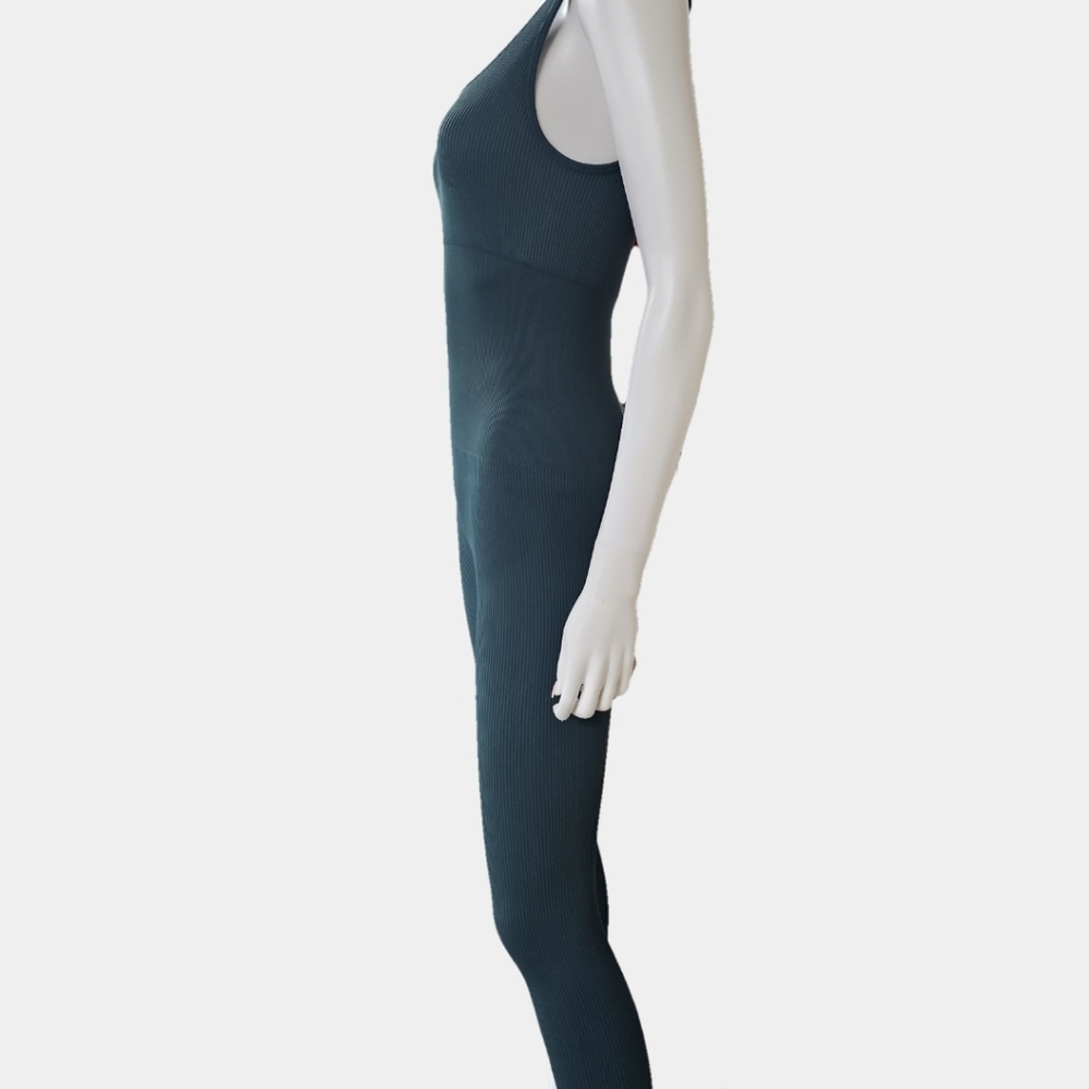 Full Body Seamless Dark Green Yoga/Gym/Workout Jumpsuit Size M - Picture 4 of 10
